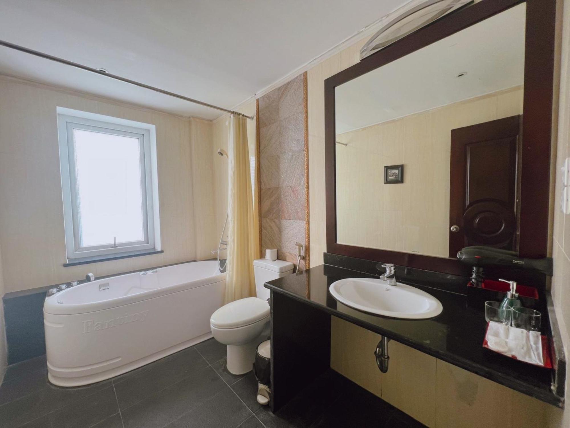 Ha Noi Memory Central Hotel And Spa Hanoi Zewnętrze zdjęcie